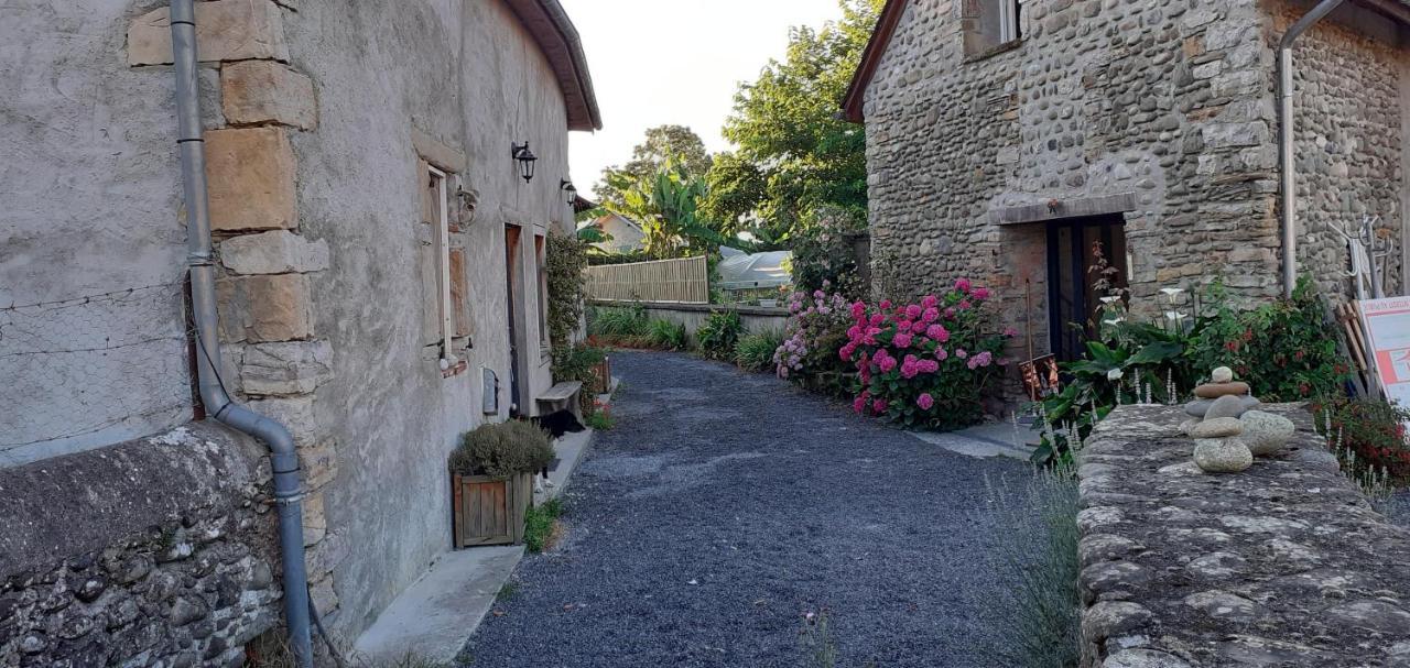 Gite Les Petits Chemins Ledeuix Luaran gambar